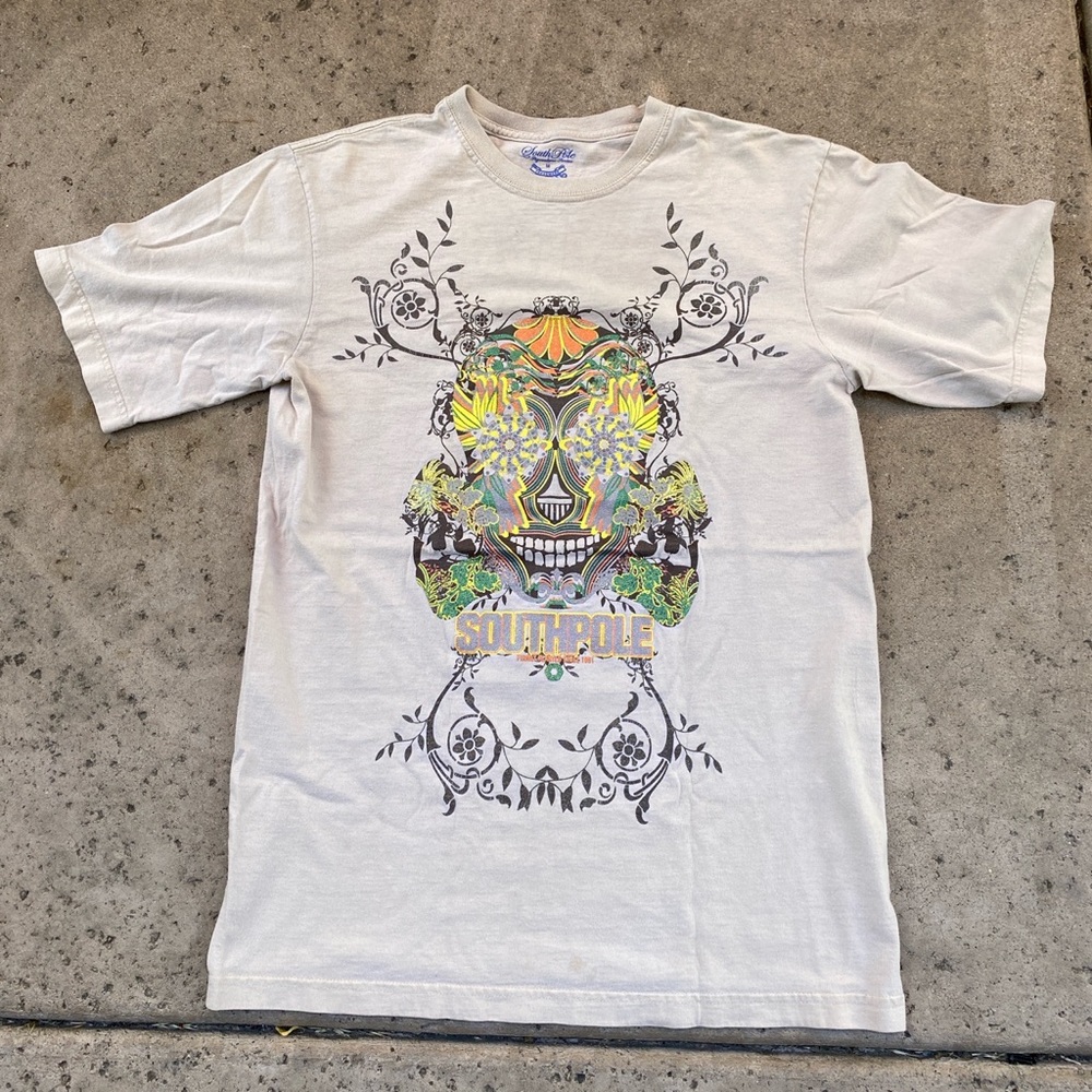 Vintage South Pole shirt with graffiti front of shirt